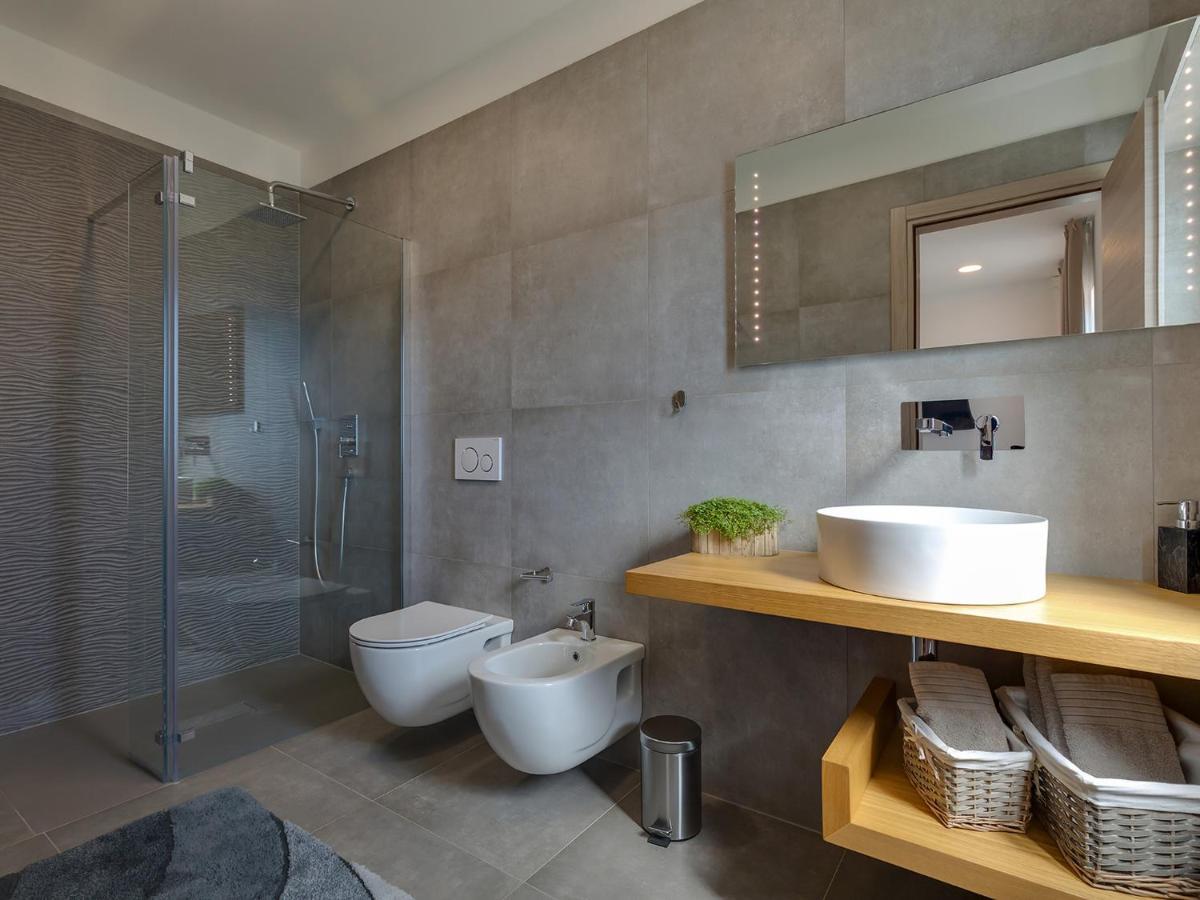 Villa Flora Vabriga Tar-Vabriga エクステリア 写真