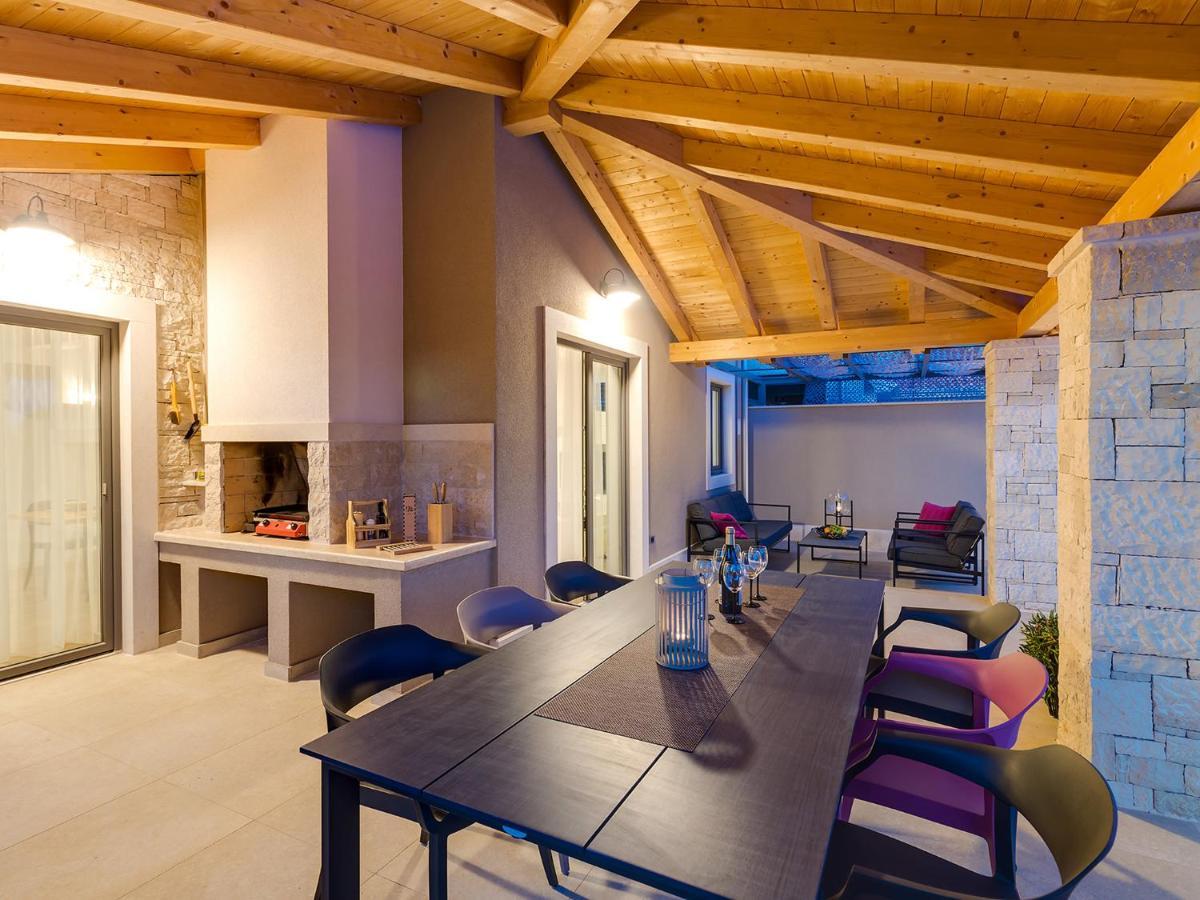 Villa Flora Vabriga Tar-Vabriga エクステリア 写真