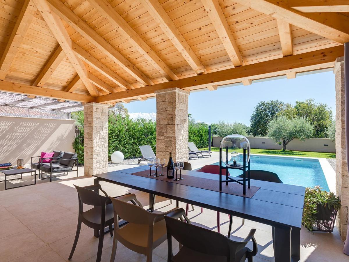 Villa Flora Vabriga Tar-Vabriga エクステリア 写真