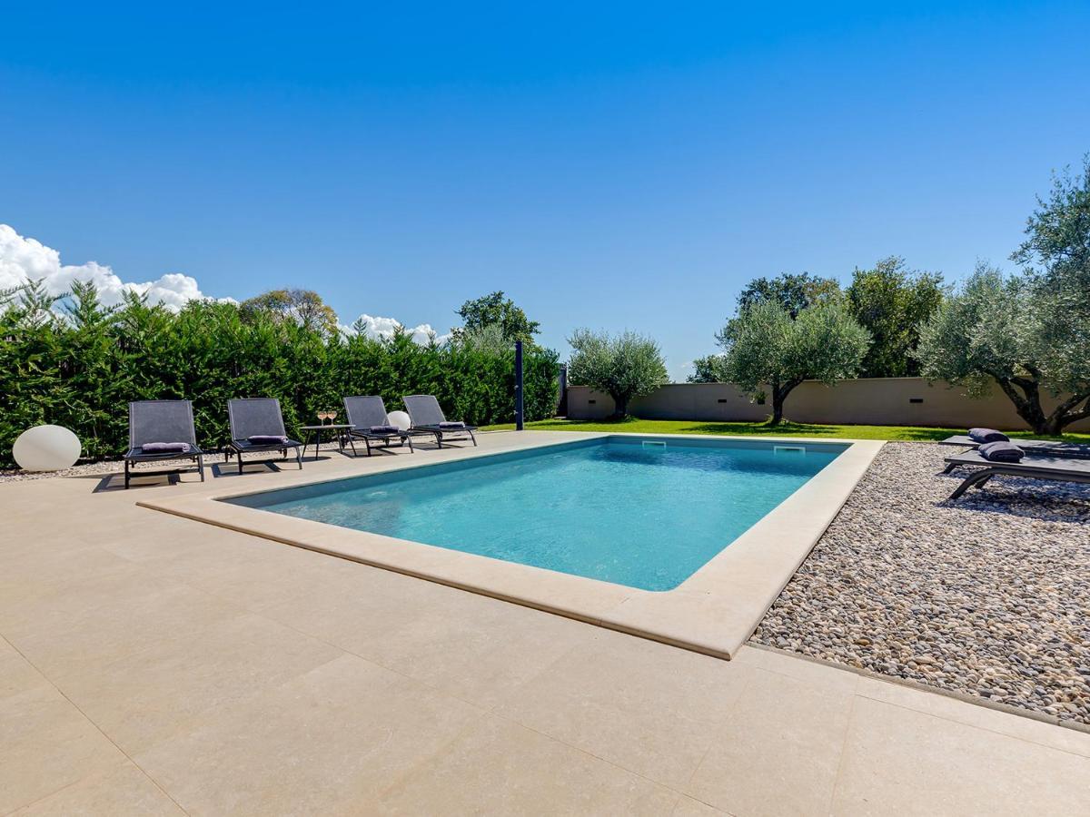Villa Flora Vabriga Tar-Vabriga エクステリア 写真