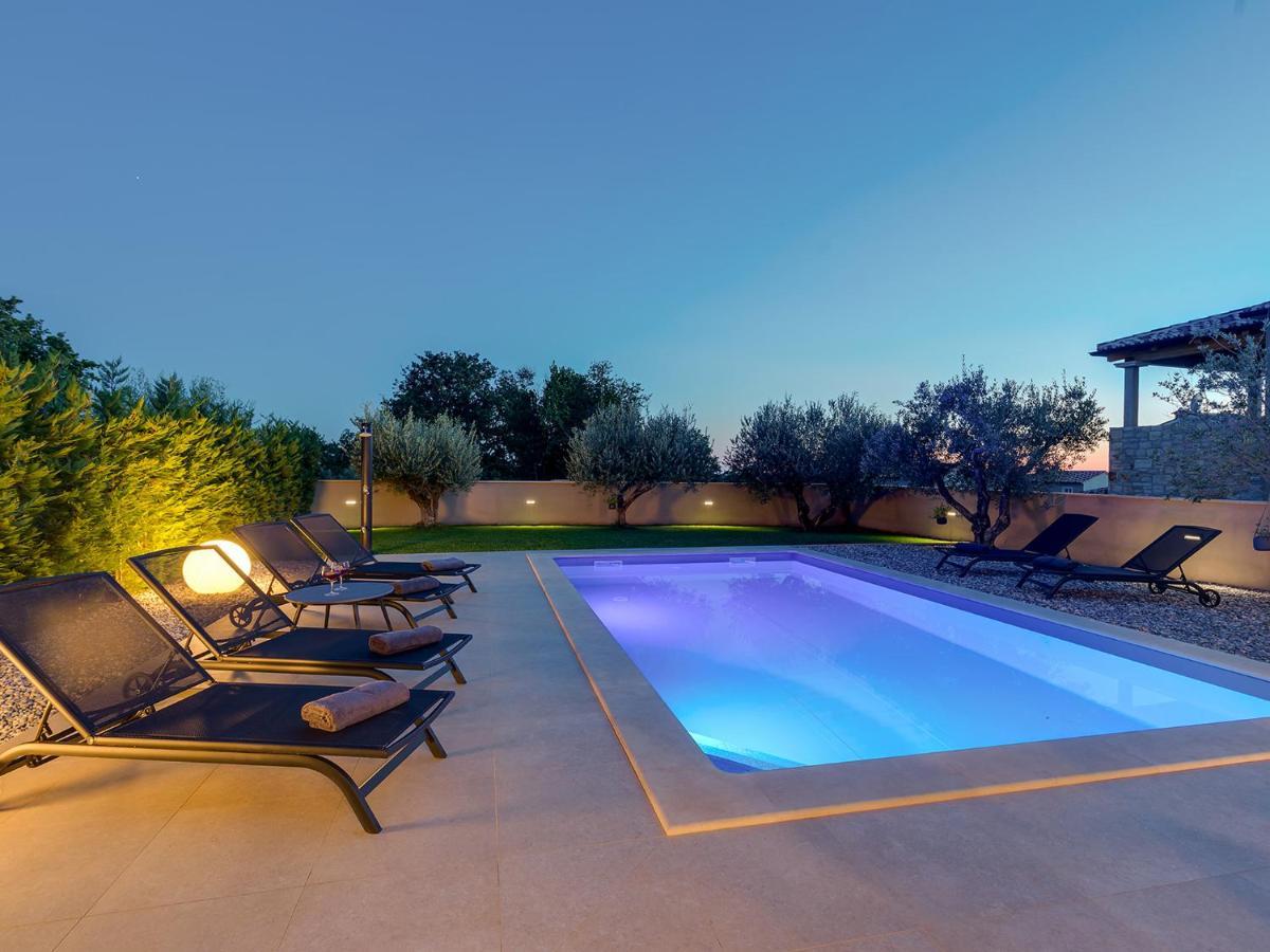 Villa Flora Vabriga Tar-Vabriga エクステリア 写真
