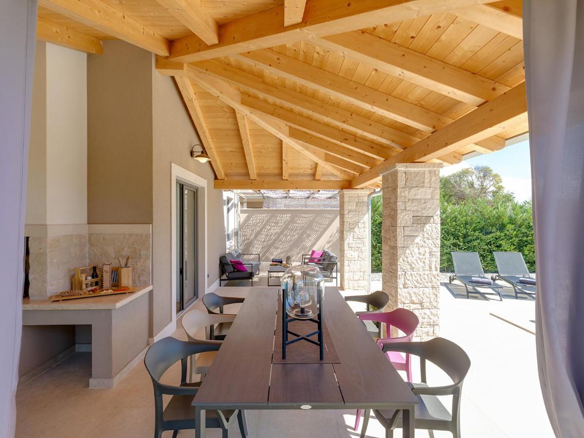 Villa Flora Vabriga Tar-Vabriga エクステリア 写真