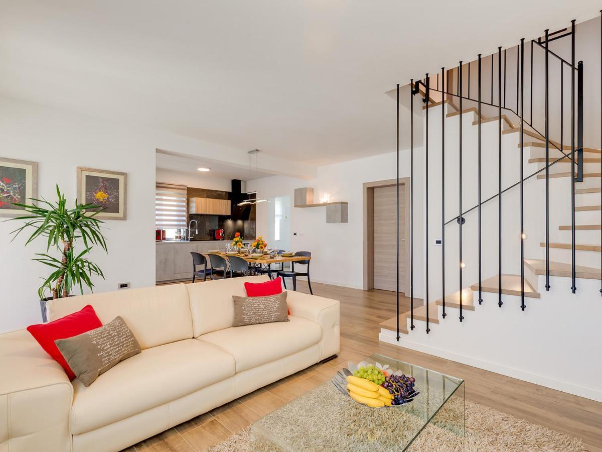 Villa Flora Vabriga Tar-Vabriga エクステリア 写真