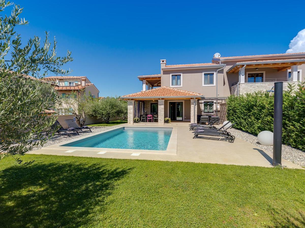 Villa Flora Vabriga Tar-Vabriga エクステリア 写真